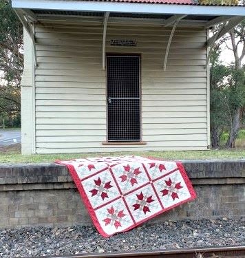 Red Star Quillow Pattern - Image 4